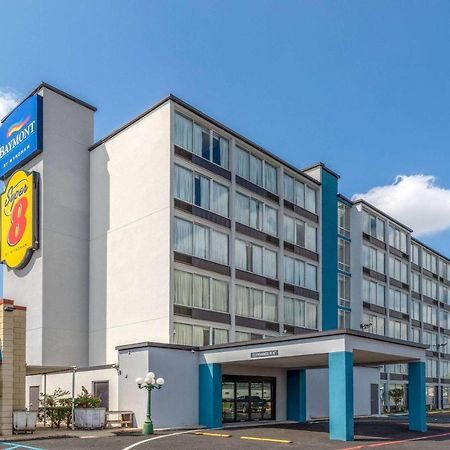 Baymont By Wyndham Laredo Hotel Kültér fotó