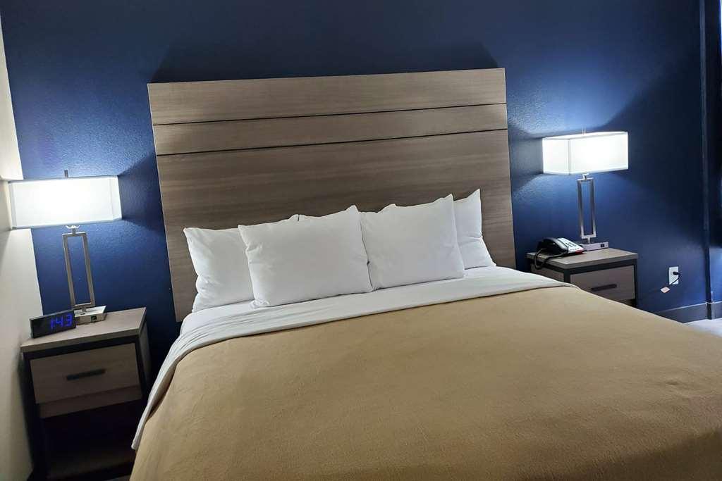 Baymont By Wyndham Laredo Hotel Szoba fotó